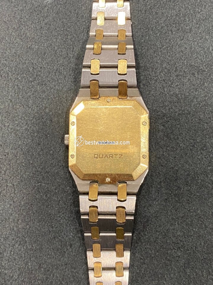 IMG_9081 Audemars Piguet Royal Oak Mens watch Unisex Quartz Gold Steel 6009 Replica 4