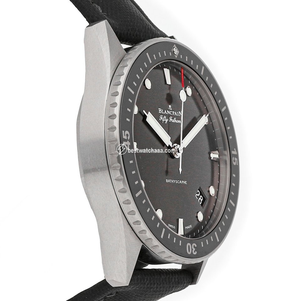 IMG_9081 Blancpain Fifty Fathoms Bathyscaphe Mens watch Unisex Automatic Steel 5000-1110-B52A Replica 4