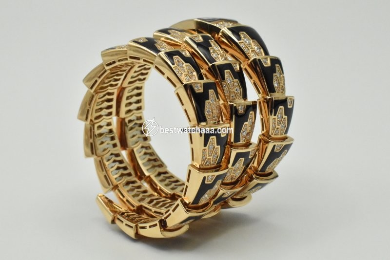 IMG_9081 Bulgari Serpenti Womens watch Quartz Rose gold 101986 Replica 5
