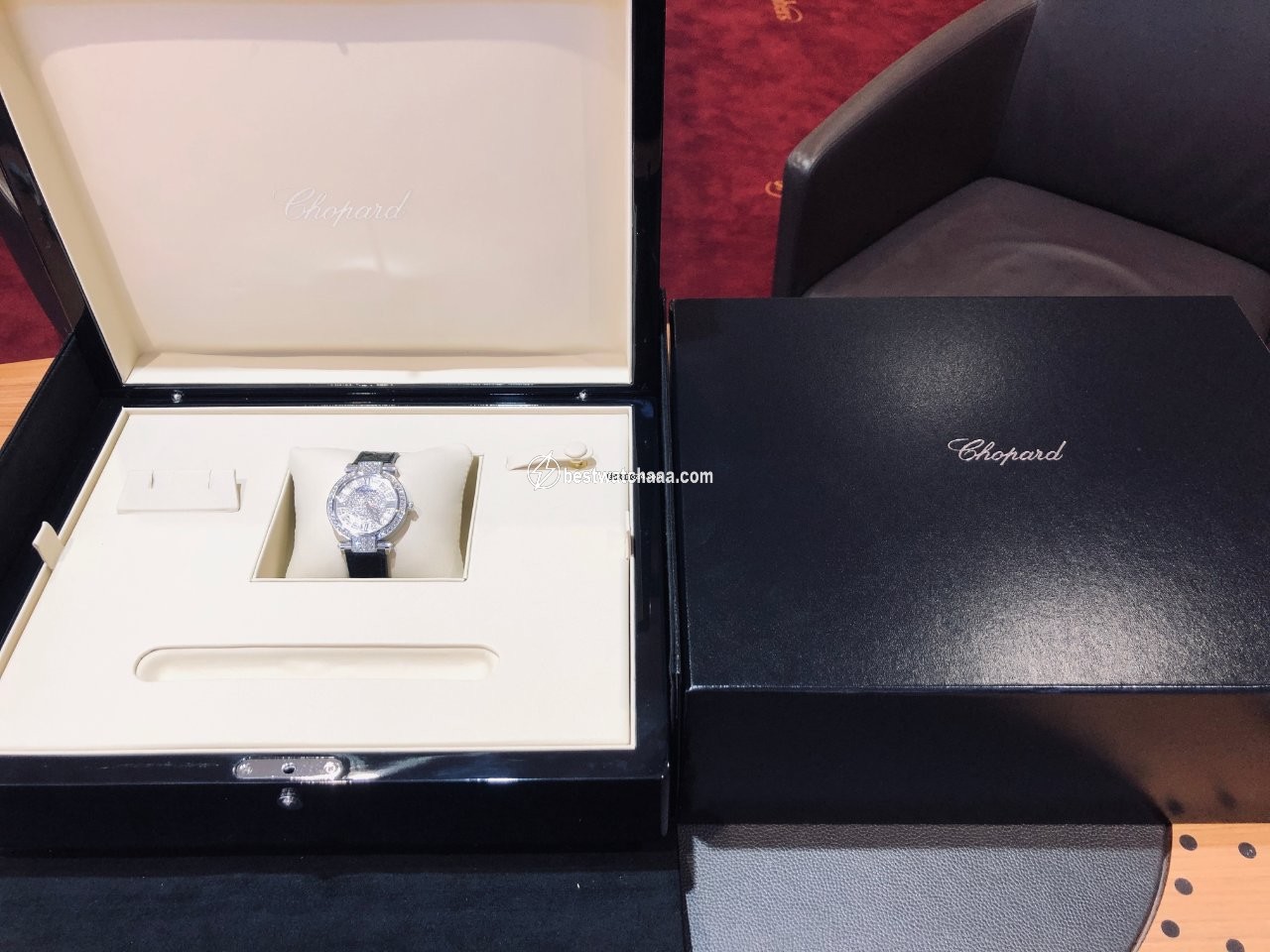 IMG_9081 Chopard Imperiale Quartz White gold 384242-1001 Replica 5