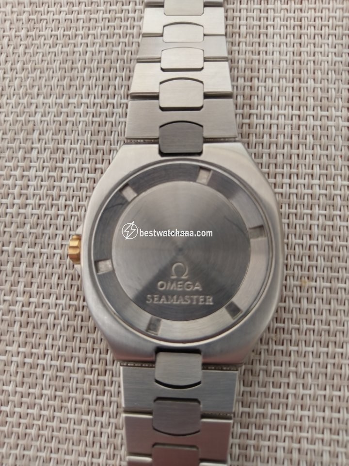 IMG_9081 Omega Seamaster Diver 300 M Mens watch Unisex Quartz Steel 396.104 1 Replica 5