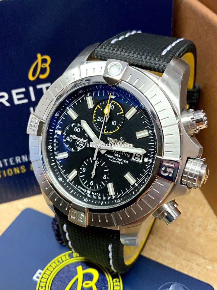 IMG_9081 Breitling Avenger Mens watch Unisex Automatic Steel A13317101B1X1 Replica 5