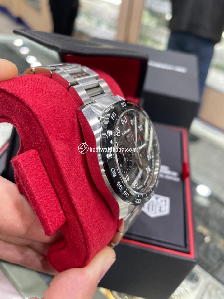 IMG_9081 TAG Heuer Carrera Porsche Chronograph Special Edition Mens watch Unisex Automatic Steel CBN2A1F.BA0643 Replica 5