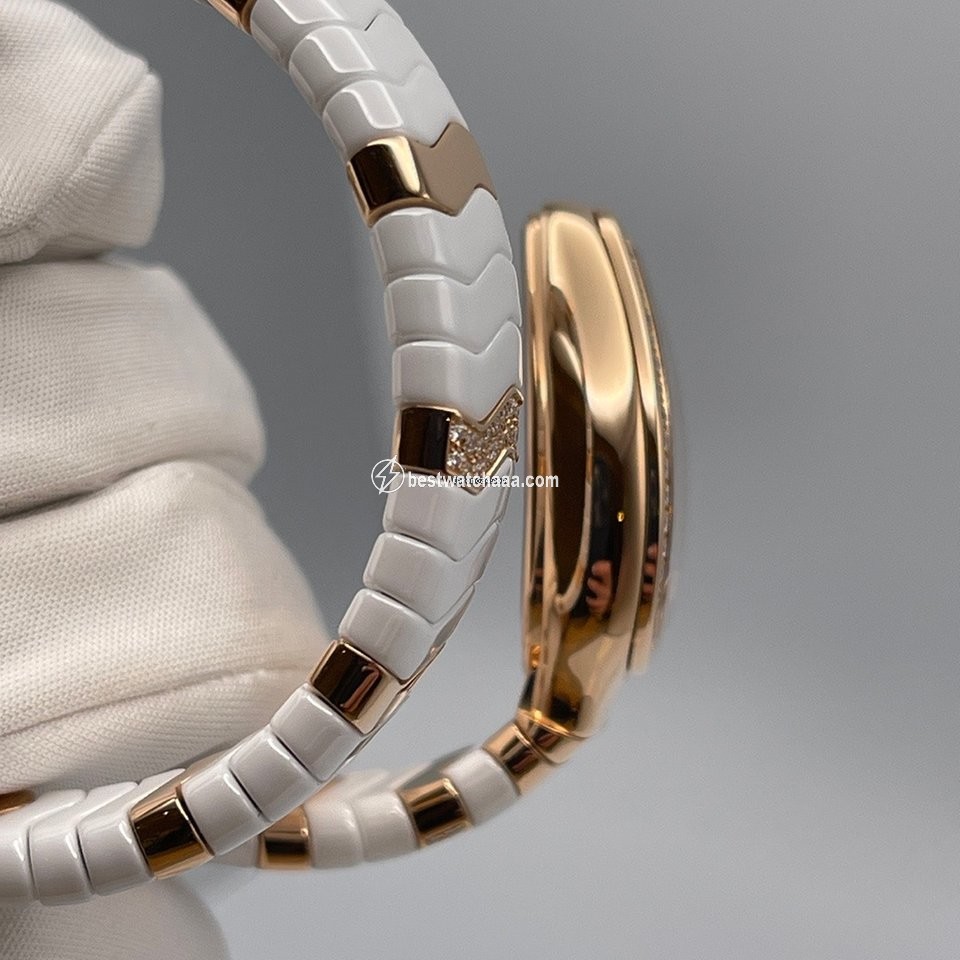 IMG_9081 Bulgari Serpenti Womens watch Quartz Ceramic 102202 Replica 5