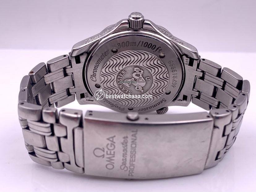 IMG_9081 Omega Seamaster Diver 300 M Mens watch Unisex Automatic Gold Steel 2533.50.00 Replica 5