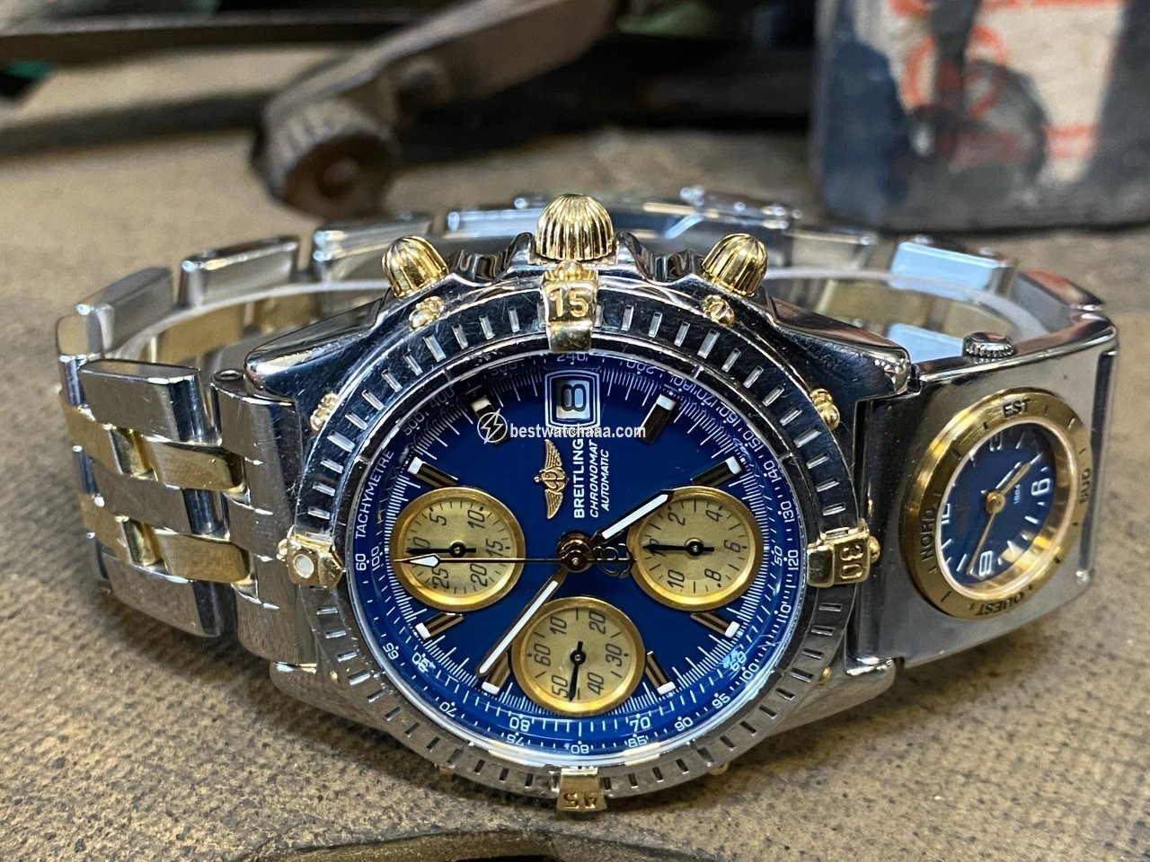 IMG_9081 Breitling Blackbird Mens watch Unisex Automatic Gold Steel B13350 Replica 5