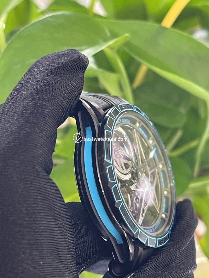 IMG_9081 Roger Dubuis Excalibur Mens watch Unisex Automatic Titanium RDDBEX0746 Replica 5