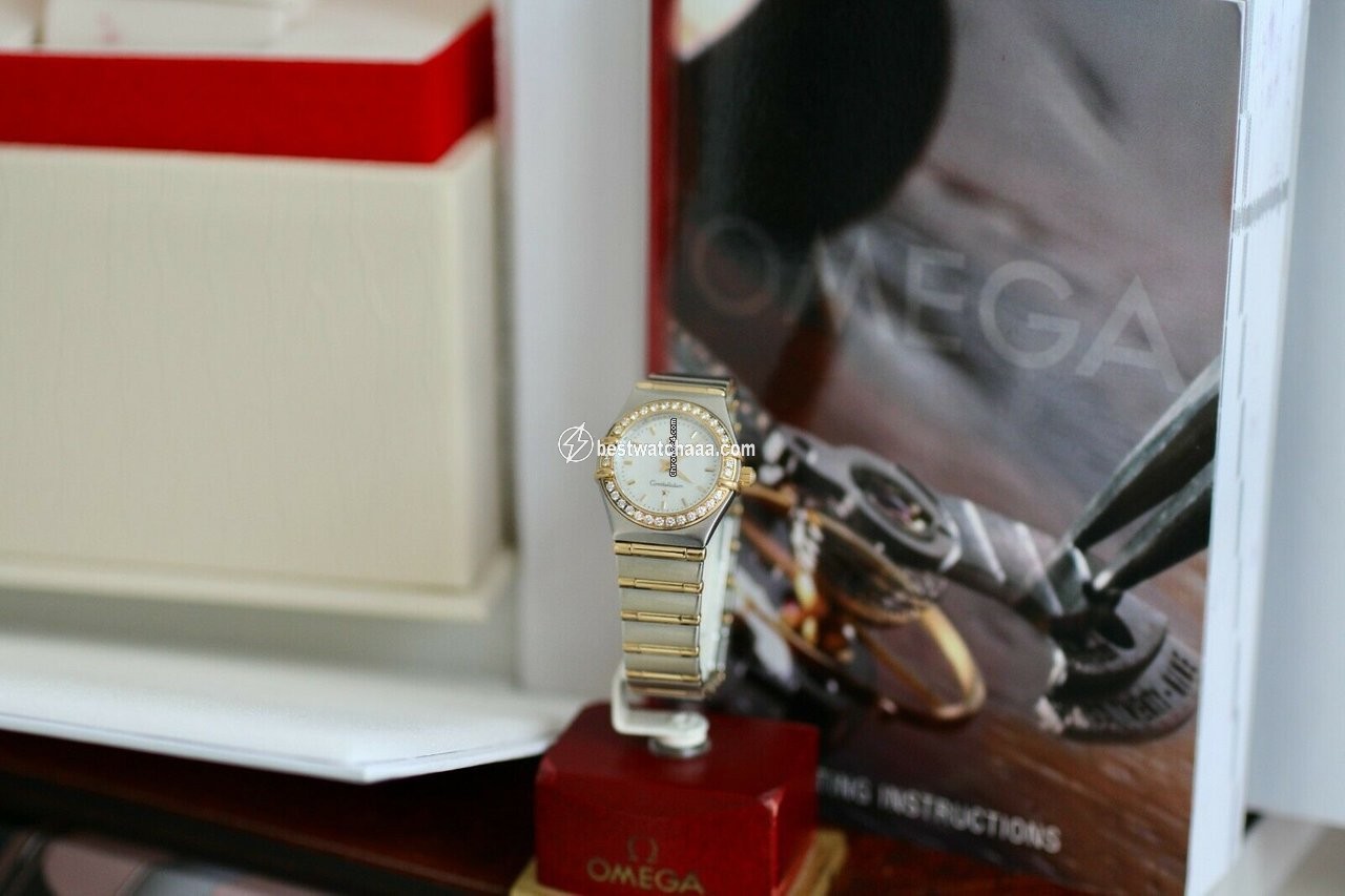 IMG_9081 Omega Constellation Womens watch Quartz Gold Steel 1267.70.00 Replica 5