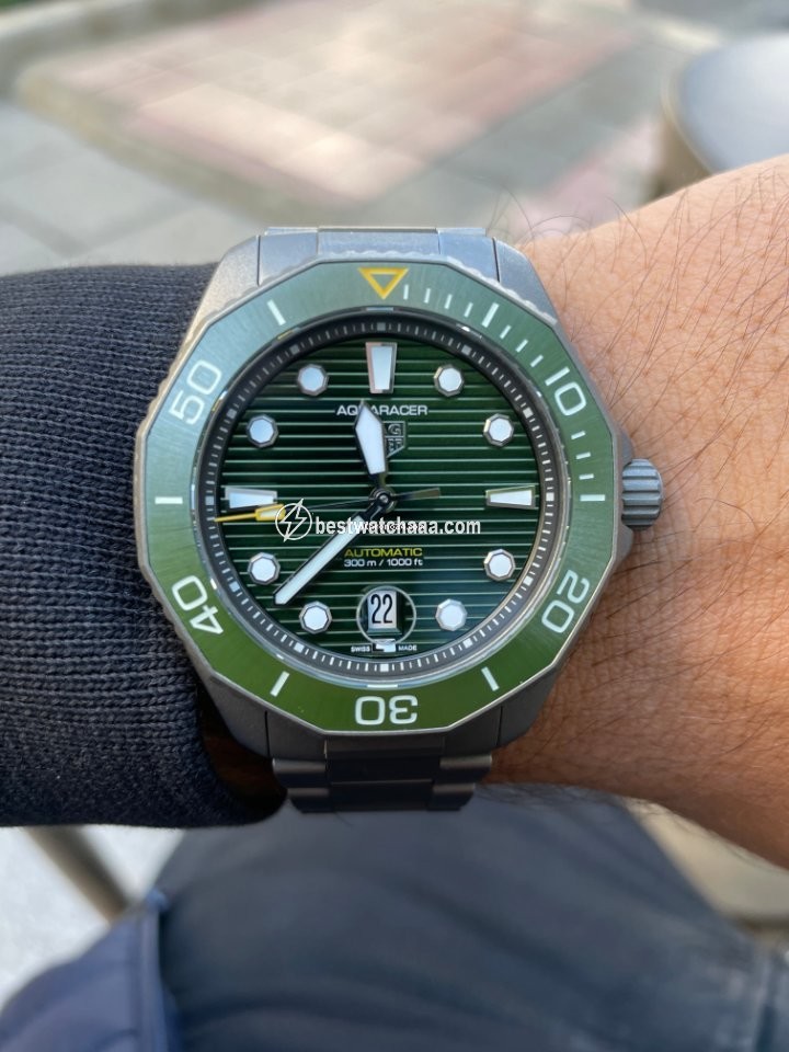 IMG_9081 TAG Heuer Aquaracer 300M Mens watch Unisex Automatic Titanium WBP208B.BF0631 Replica 5