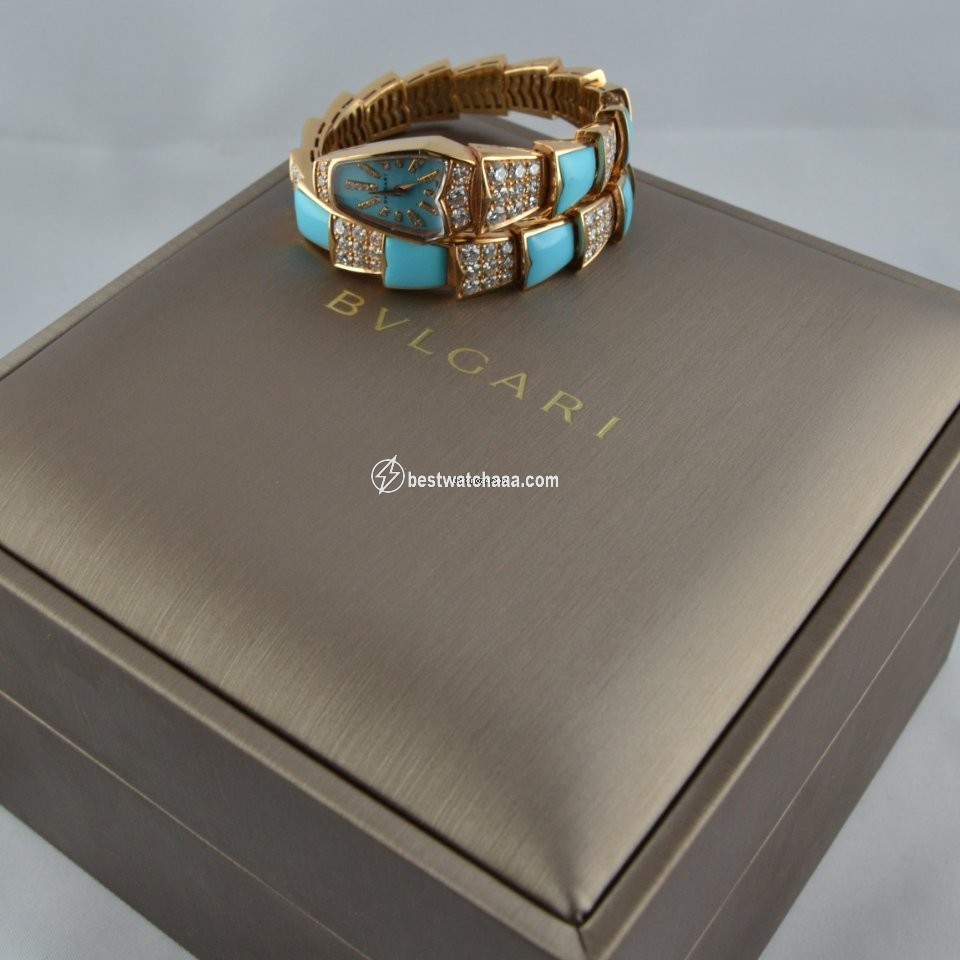 IMG_9081 Bulgari Serpenti Womens watch Quartz Rose gold SP P 26G Replica 5