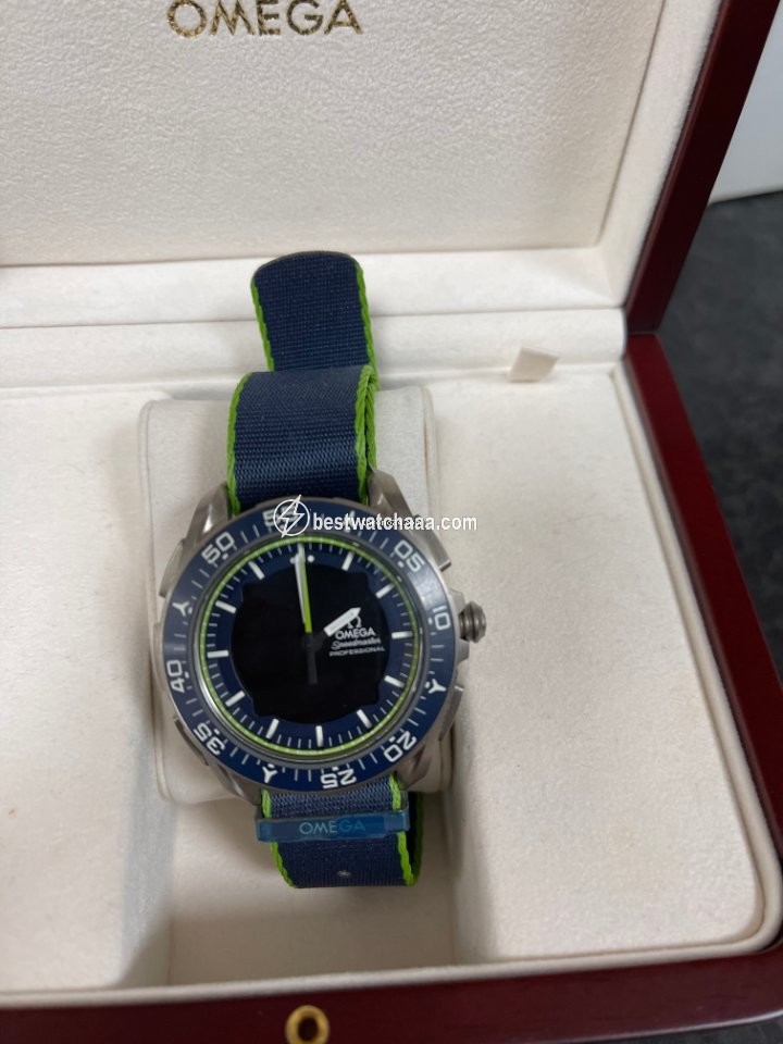 IMG_9081 Omega Speedmaster Skywalker X-33 Mens watch Unisex Quartz Titanium 318.92.45.79.03.001 Replica 5