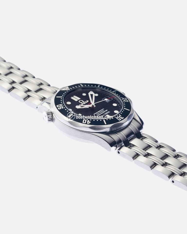 IMG_9081 Omega Seamaster Diver 300 M Mens watch Unisex Automatic Steel 212.30.36.20.01.001 Replica 5
