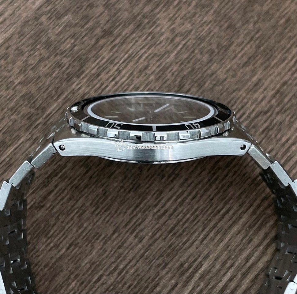 IMG_9081 Omega Seamaster PloProf Mens watch Unisex Quartz 196.0185 Replica 5