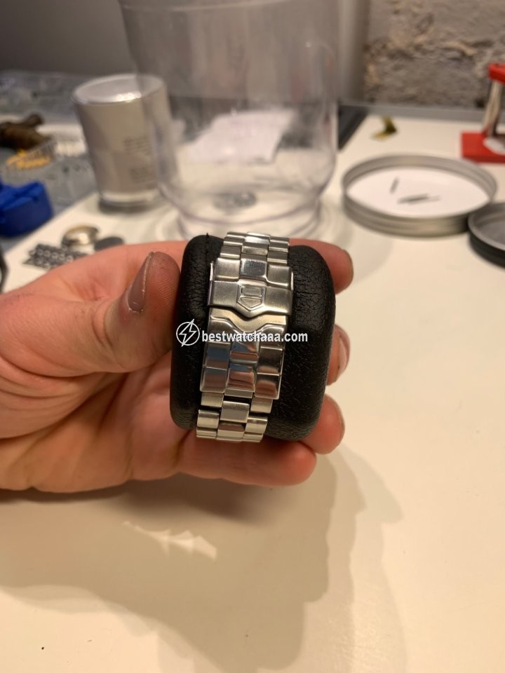 IMG_9081 TAG Heuer 2000 Mens watch Unisex Quartz WK1110-0 Replica 5