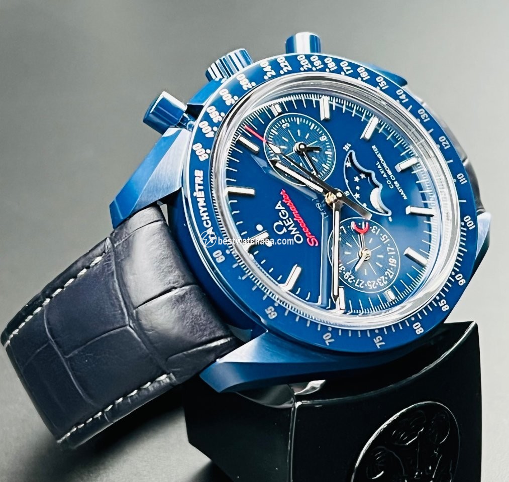 IMG_9081 Omega Speedmaster Professional Moonwatch Moonphase Mens watch Unisex Automatic Ceramic 304.93.44.52.03.001 Replica 5