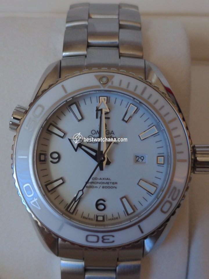 IMG_9081 Omega Seamaster Planet Ocean Mens watch Unisex Automatic Steel 232.30.38.20.04.001 Replica 5