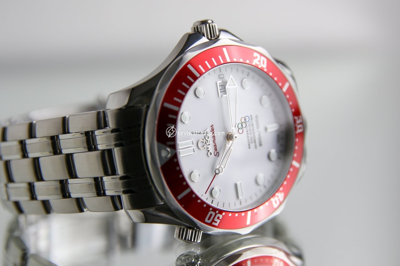 IMG_9081 Omega Seamaster Diver 300 M Mens watch Unisex Automatic Steel 212.30.41.20.04.001 Replica 5