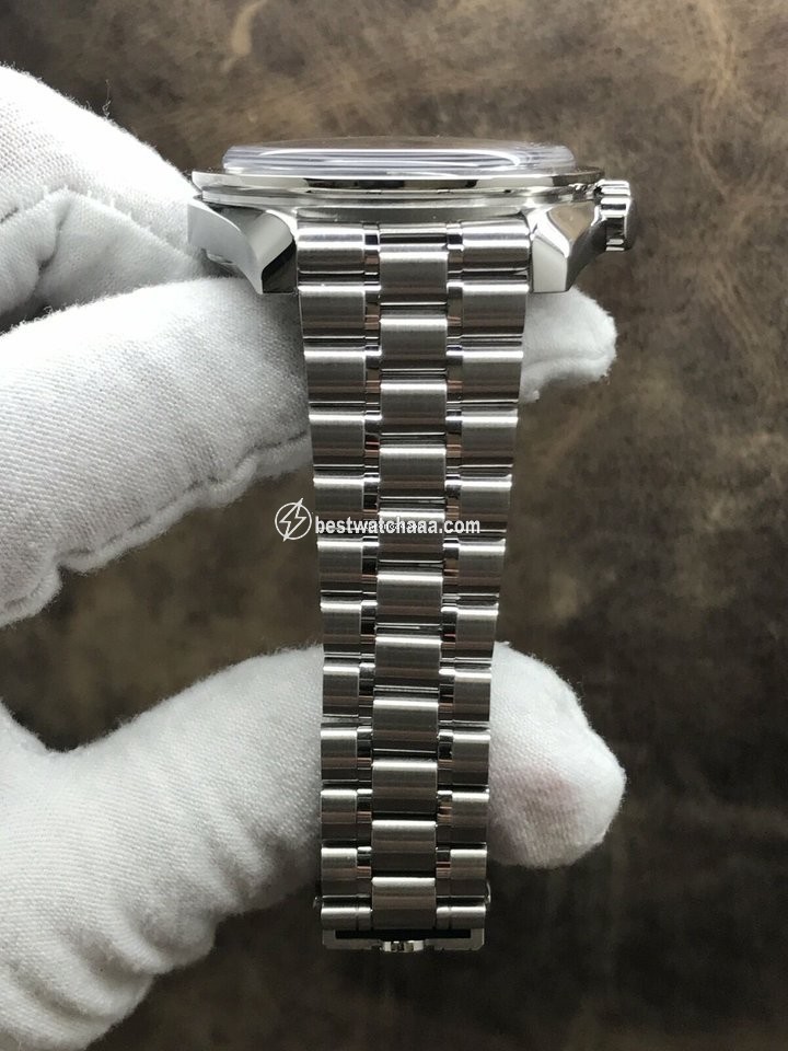 IMG_9081 Omega Speedmaster Professional Moonwatch Manual winding Steel 3861 310.30.42.50.01.002 Replica 5