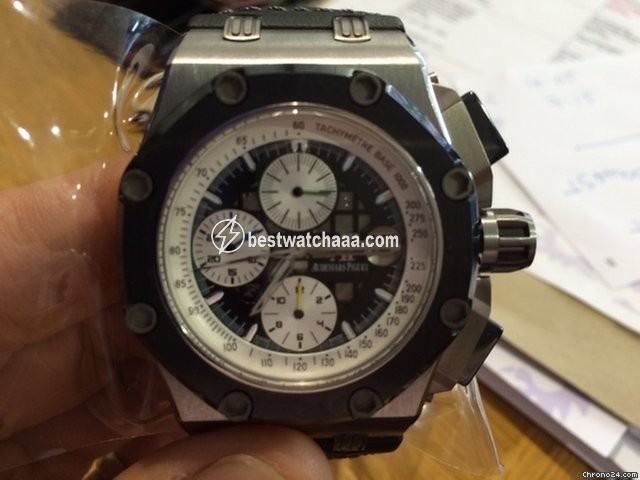 IMG_9081 Audemars Piguet Royal Oak Offshore Chronograph Mens watch Unisex Automatic Titanium 26078IO.OO.D001VS.01 Replica 5