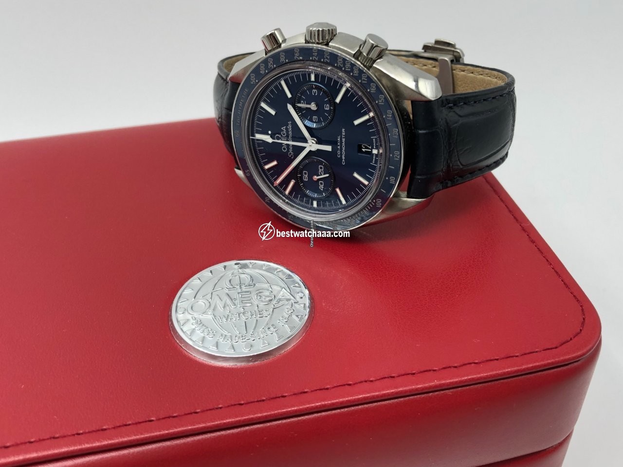 IMG_9081 Omega Speedmaster Professional Moonwatch Mens watch Unisex Automatic Titanium 311.93.44.51.03.001 Replica 6