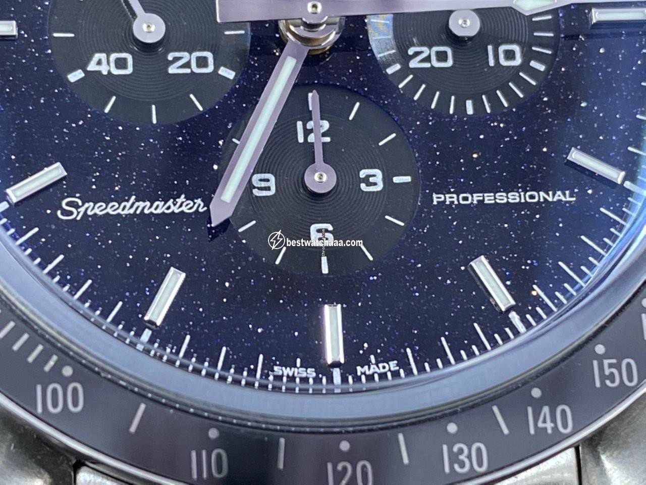 IMG_9081 Omega Speedmaster Professional Moonwatch Moonphase 31130443201001 Replica 6