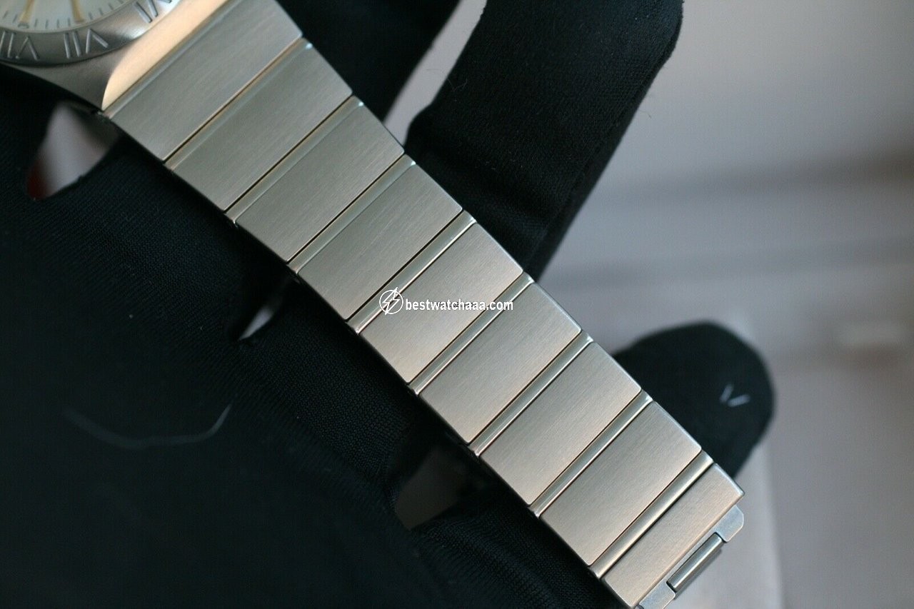 IMG_9081 Omega Constellation Ladies Mens watch Unisex Automatic Gold Steel 123.20.35.20.02.004 Replica 6