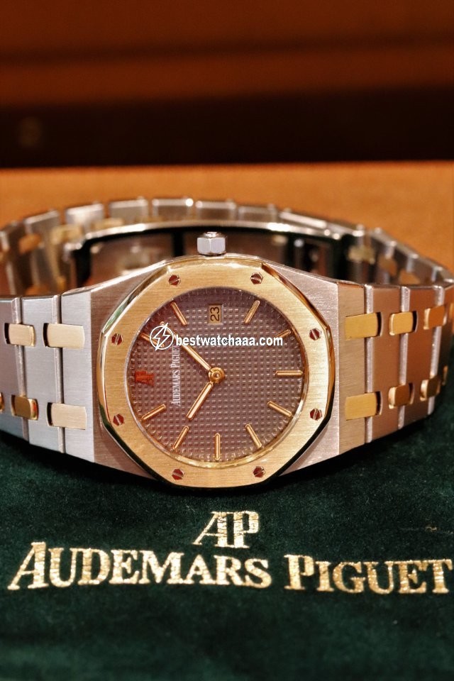 IMG_9081 Audemars Piguet Royal Oak Mens watch Unisex Quartz Gold Steel 56175SA.O.0789SA.01 Replica 6