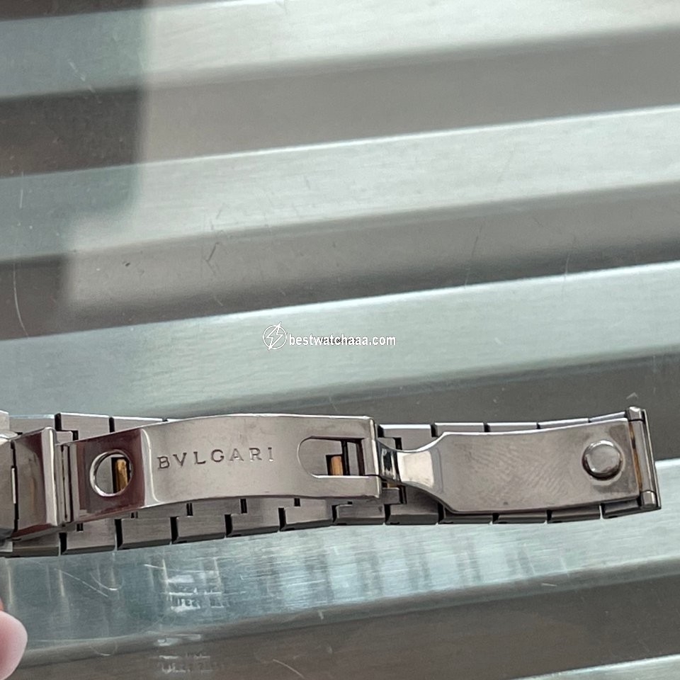 IMG_9081 Bulgari Bulgari Womens watch Quartz Gold Steel BB26SGD Replica 6