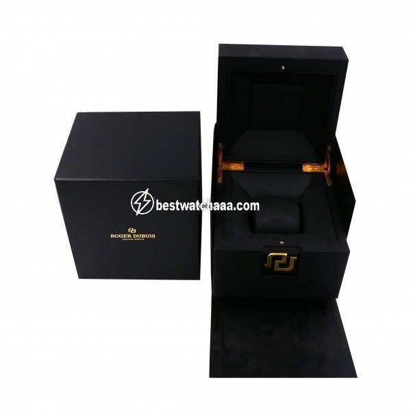 IMG_9081 Roger Dubuis La Monegasque Automatic Steel RDDBMG0005 Replica 6