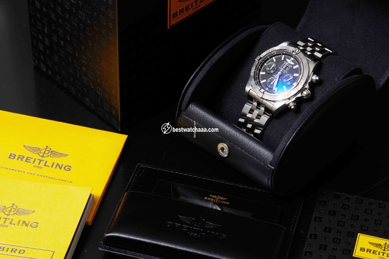 IMG_9081 Breitling Blackbird Mens watch Unisex Automatic Steel A4435910 B811 Replica 6