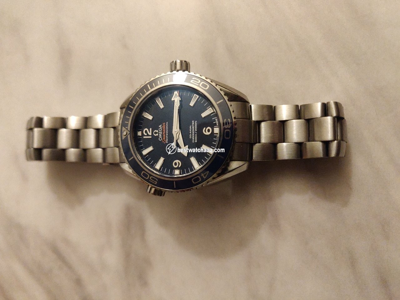 IMG_9081 Omega Seamaster Planet Ocean Mens watch Unisex Automatic Titanium 232.90.38.20.03.001 Replica 6