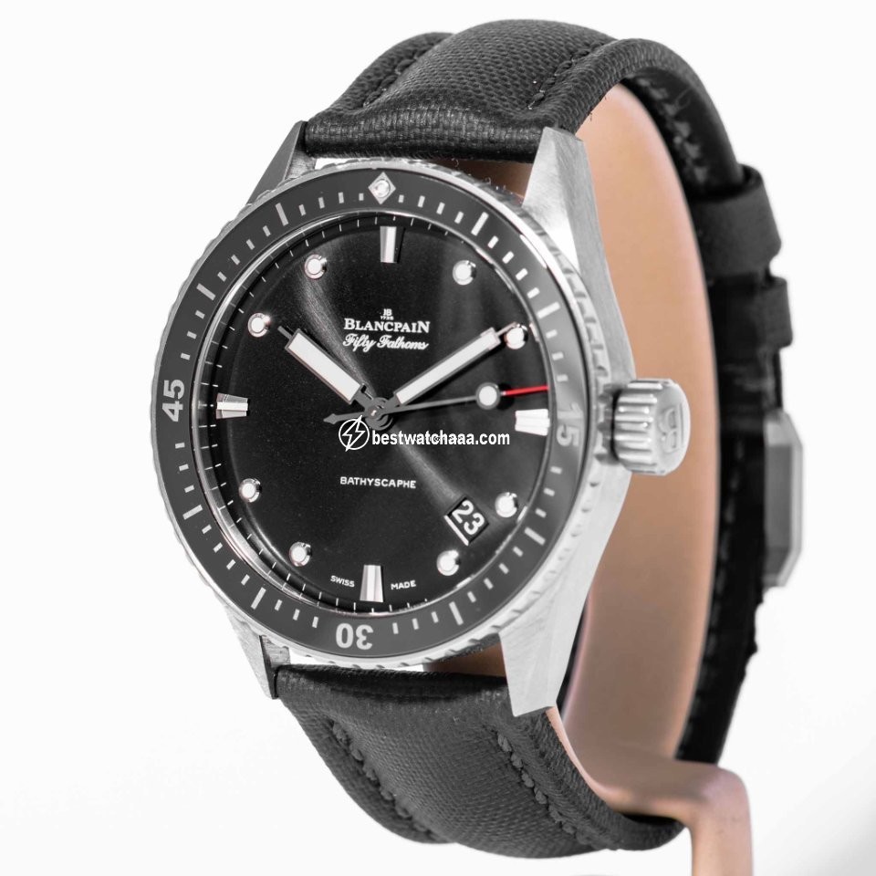 IMG_9081 Blancpain Fifty Fathoms Bathyscaphe Mens watch Unisex Automatic Titanium 5000-1230-B52A Replica 6