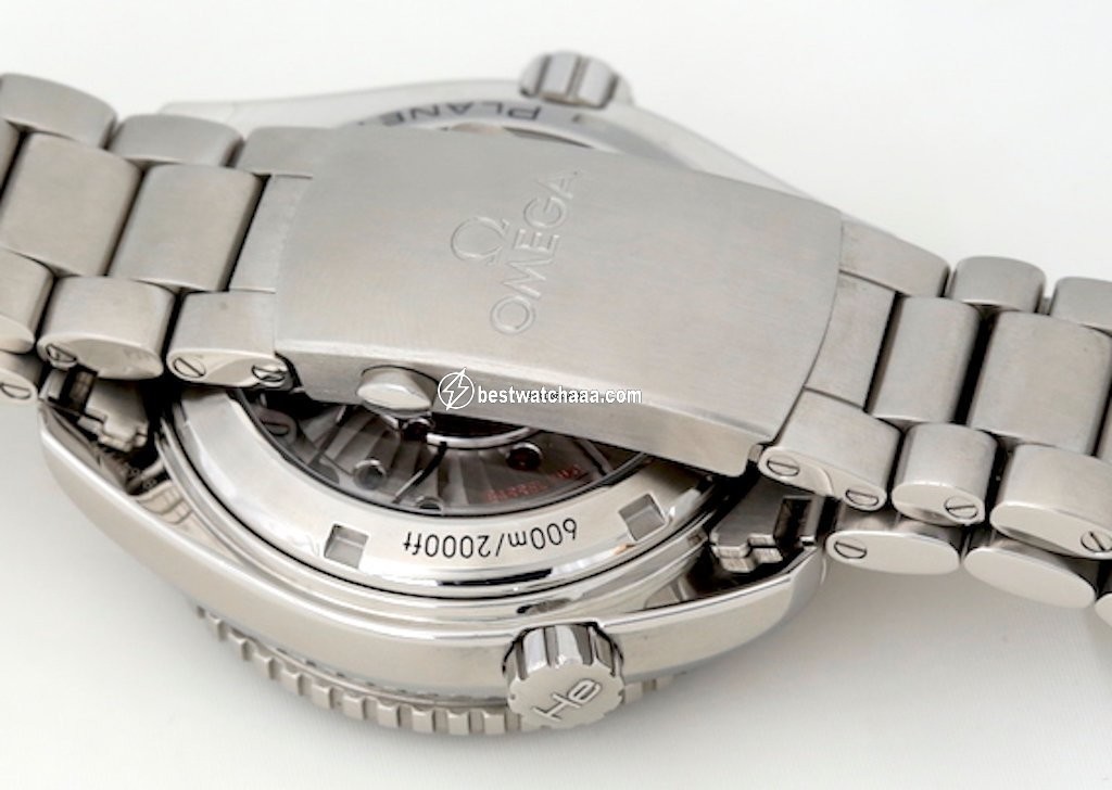 IMG_9081 Omega Seamaster Planet Ocean Mens watch Unisex Automatic Steel 232.30.44.22.01.002 Replica 6