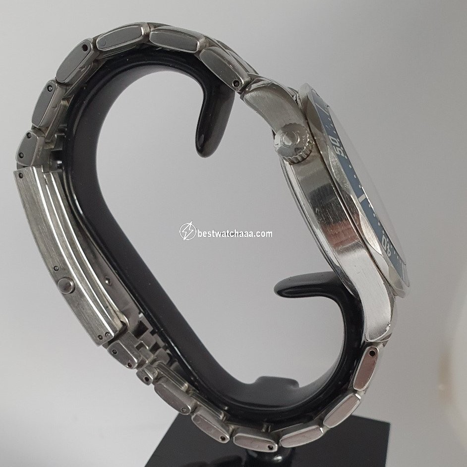 IMG_9081 Omega Seamaster Diver 300 M Mens watch Unisex Quartz Steel 25418000 Replica 6