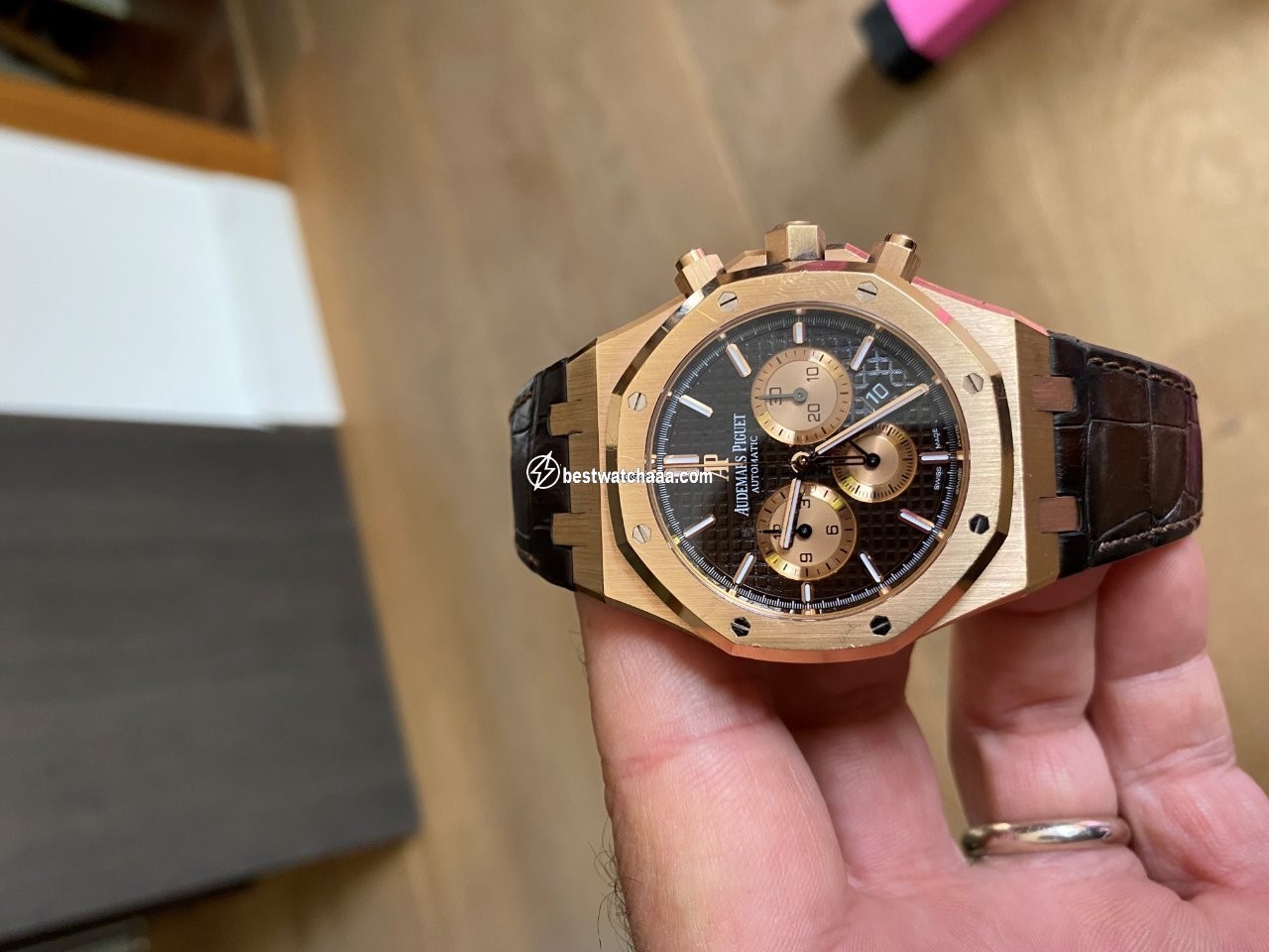 IMG_9081 Audemars Piguet Royal Oak Chronograph Mens watch Unisex Automatic Rose gold 263310R.00D821CR.01 Replica 6