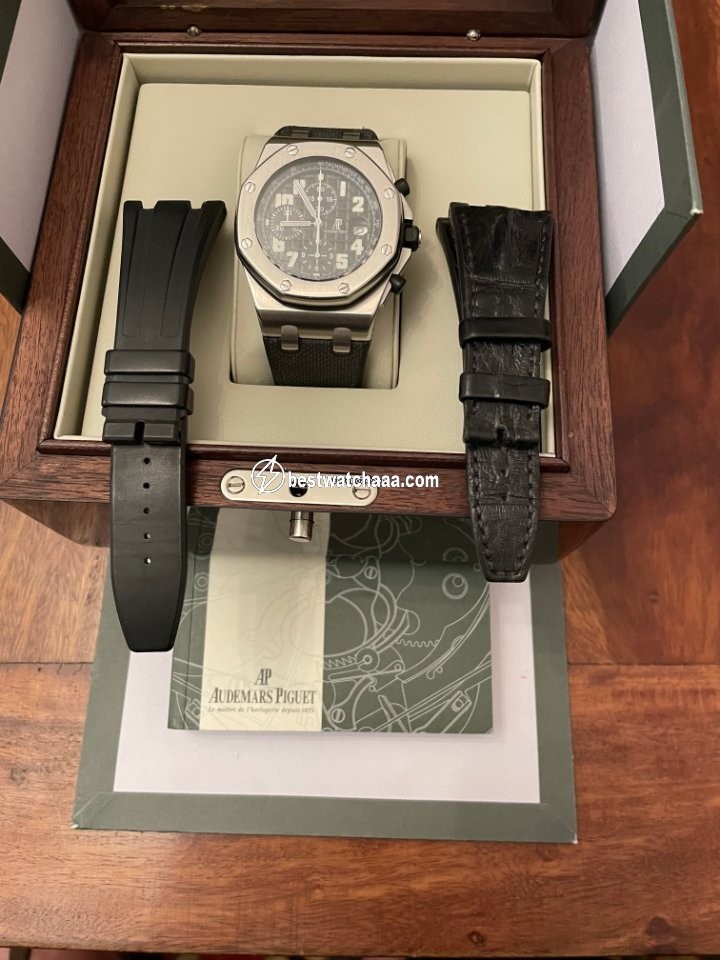 IMG_9081 Audemars Piguet Royal Oak Offshore Chronograph Mens watch Unisex Automatic Steel 26020ST.OO.D001IN.01.A Replica 6