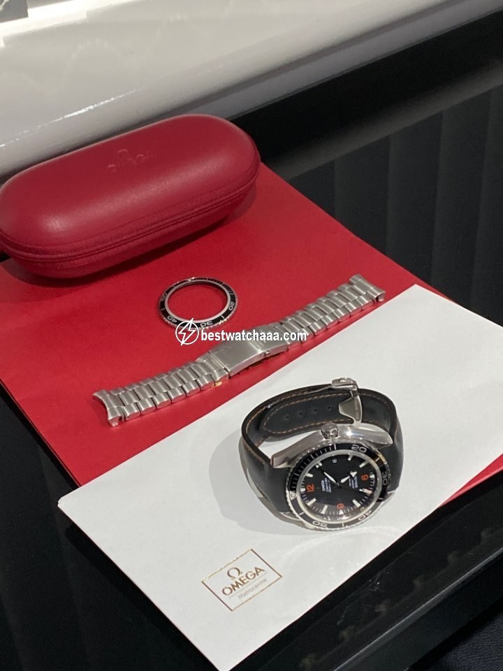 IMG_9081 Omega Seamaster Planet Ocean Mens watch Unisex Automatic Steel 2900.51.82 Replica 6