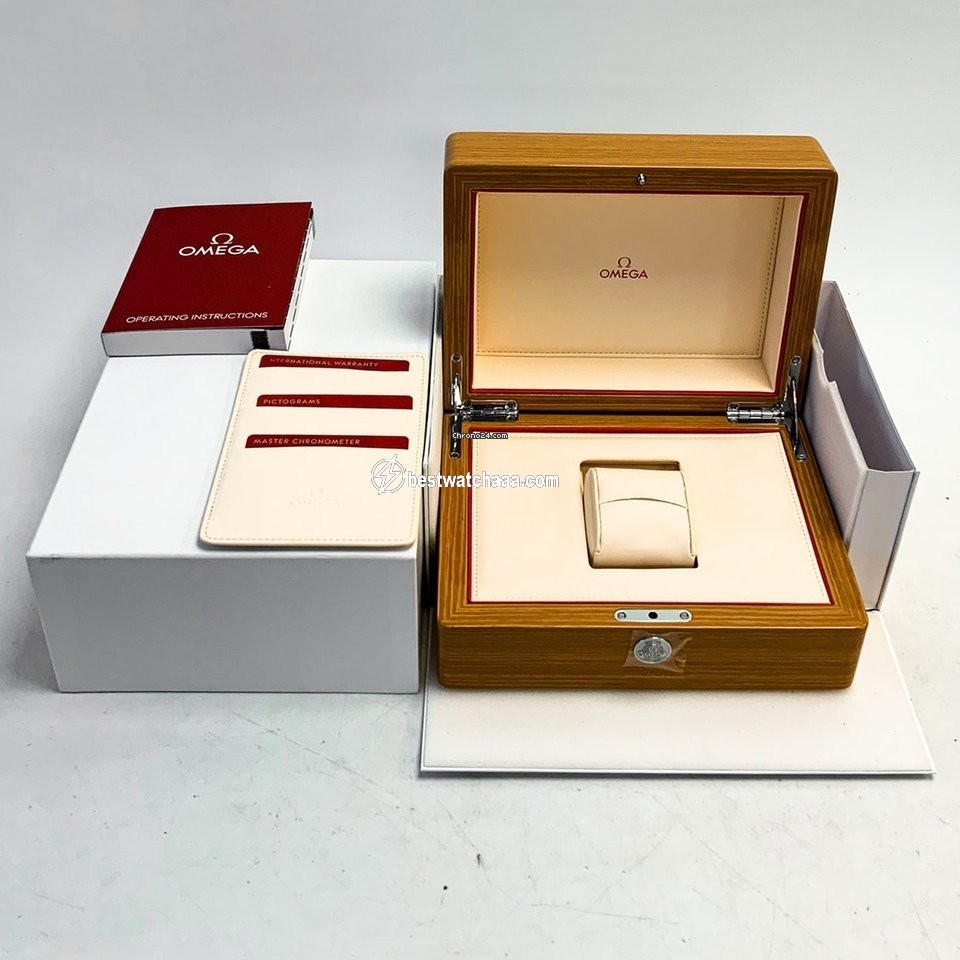 IMG_9081 Omega Constellation Mens watch Unisex Automatic Steel 131.13.39.20.01.001 Replica 6
