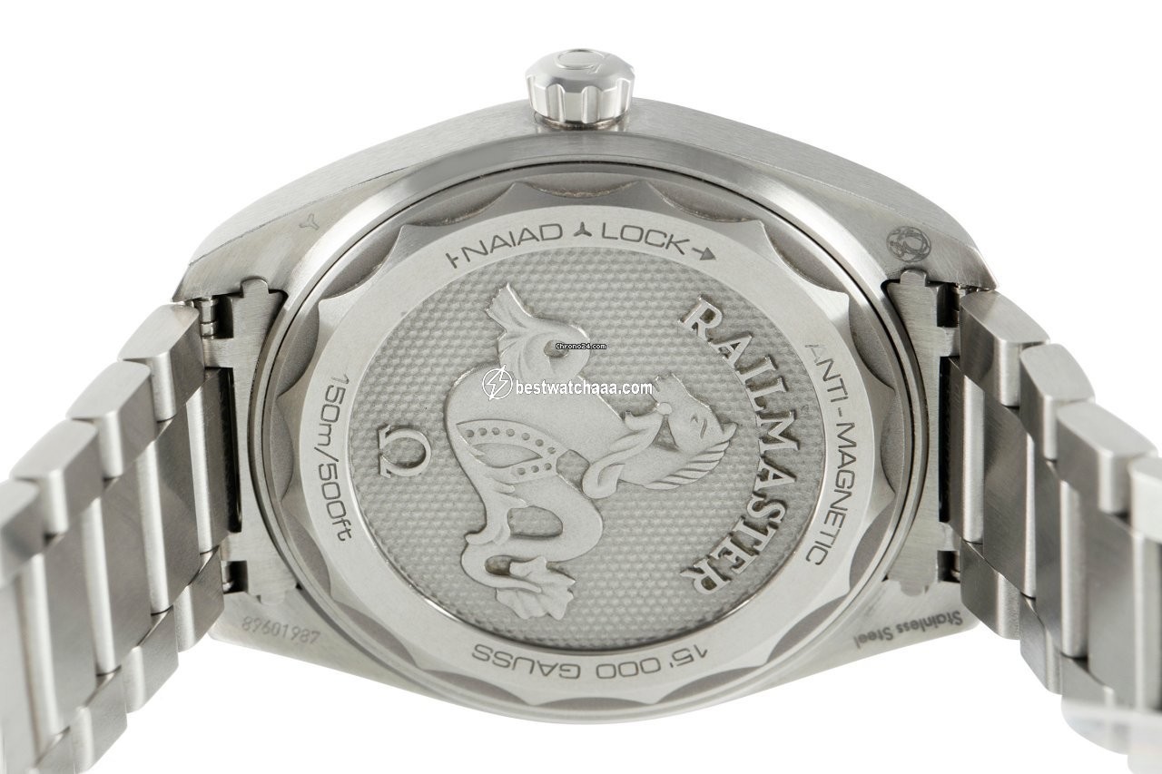 IMG_9081 Omega Seamaster Railmaster Mens watch Unisex Automatic Steel 220.12.40.20.01.001 Replica 6