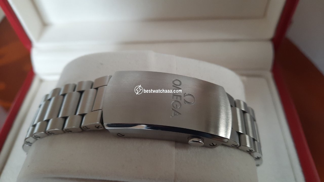IMG_9081 Omega Speedmaster Mark II Mens watch Unisex Automatic Steel 327.10.43.50.06.001 Replica 6