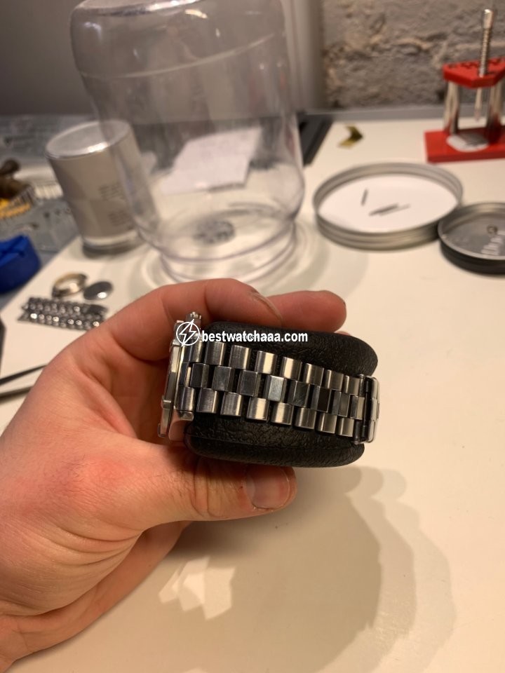 IMG_9081 TAG Heuer 2000 Mens watch Unisex Quartz WK1110-0 Replica 6
