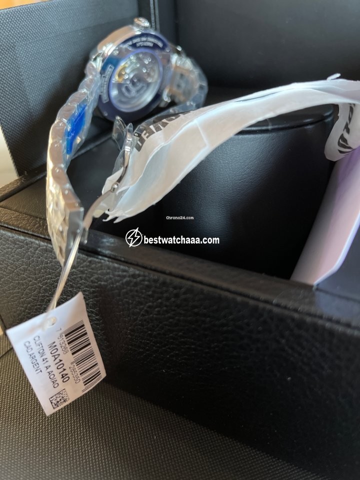 IMG_9081 Baume & Mercier Clifton Mens watch Unisex Gold Steel MOA10140 Replica 6