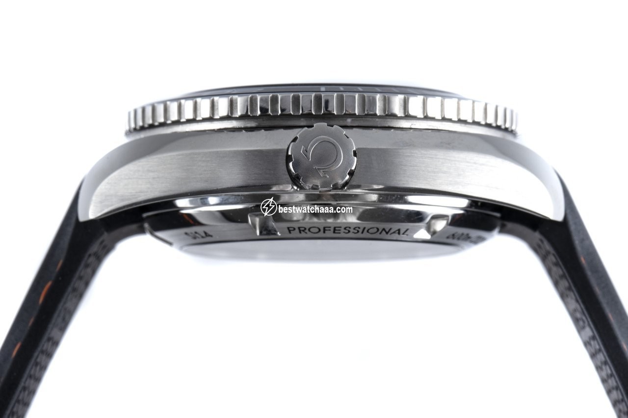 IMG_9081 Omega Seamaster Planet Ocean Mens watch Unisex Automatic Steel 232.30.42.21.01.003 Replica 6