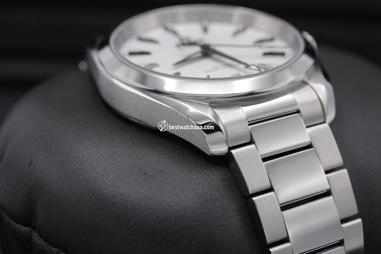 IMG_9081 Omega Seamaster Aqua Terra Steel 220.10.38.20.02.001 Replica 6