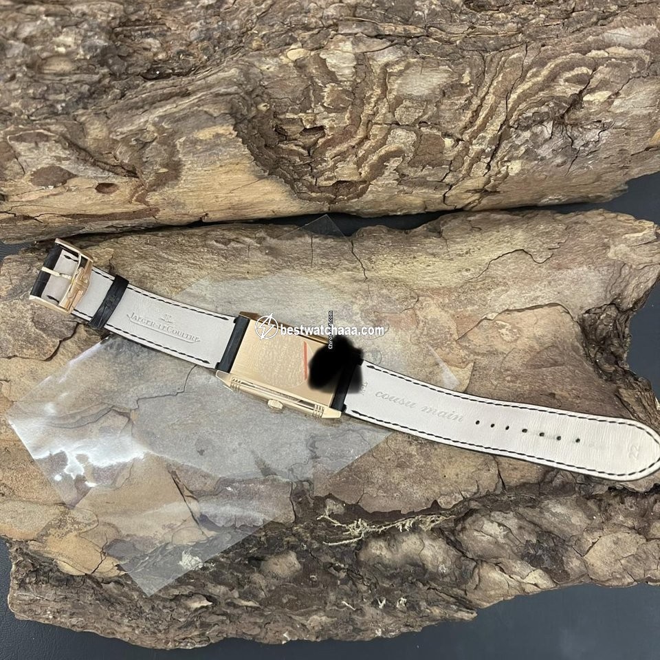 IMG_9081 Jaeger-LeCoultre Reverso Automatic Rose gold 273.2.62 Replica 6