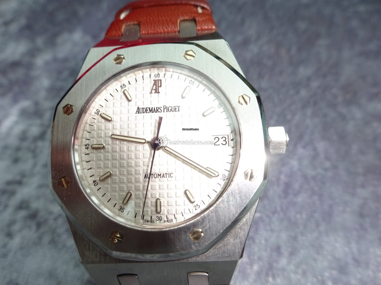 IMG_9081 Audemars Piguet Royal Oak Mens watch Unisex Automatic Steel 15189ST.OO.D083CU.01 , Limited Pictet & Cie , Wertanlage Replica 6