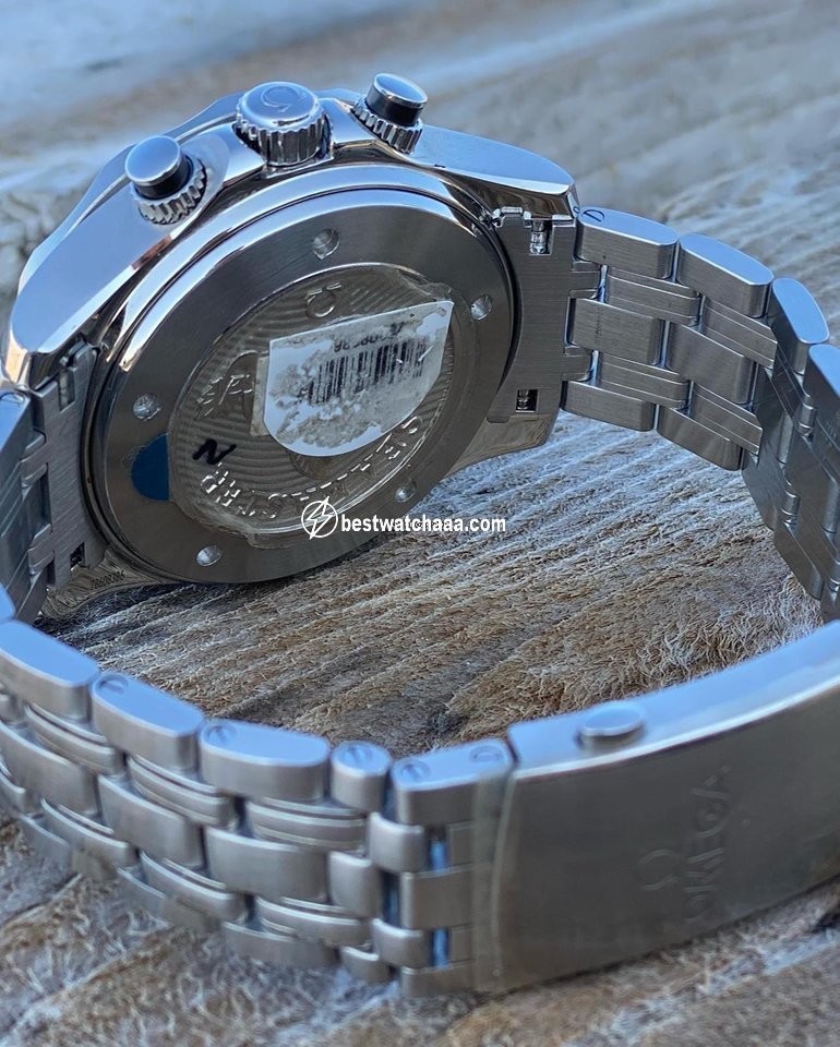IMG_9081 Omega Seamaster Diver 300 M Mens watch Unisex Automatic Steel 212.30.44.52.01.001 Replica 6