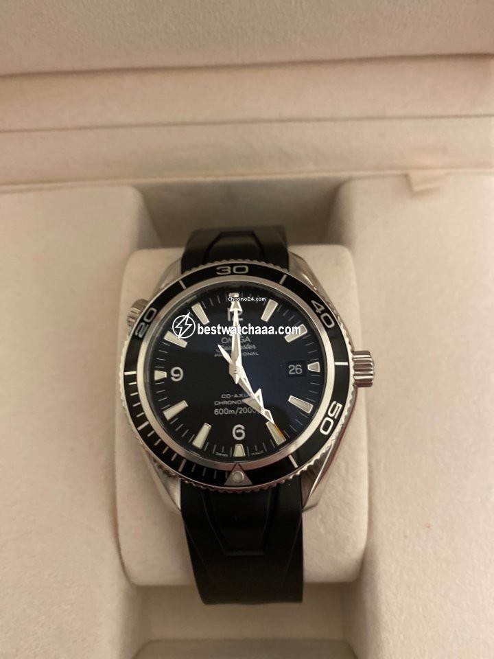 IMG_9081 Omega Seamaster Planet Ocean Mens watch Unisex Automatic Steel 2901.50.81 Replica 6