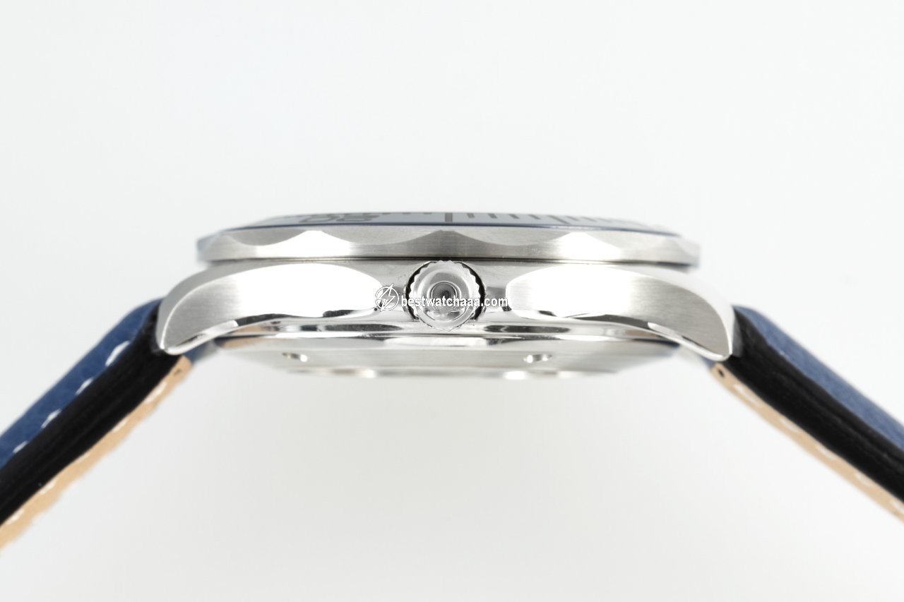 IMG_9081 Omega Seamaster Diver 300 M Mens watch Unisex Automatic Steel 212.30.41.20.03.001 Replica 6