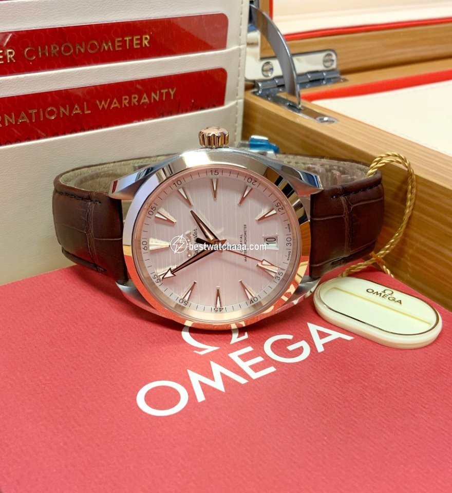 IMG_9081 Omega Seamaster Aqua Terra Mens watch Unisex Automatic Gold Steel 220.23.41.21.02.001 Replica 7